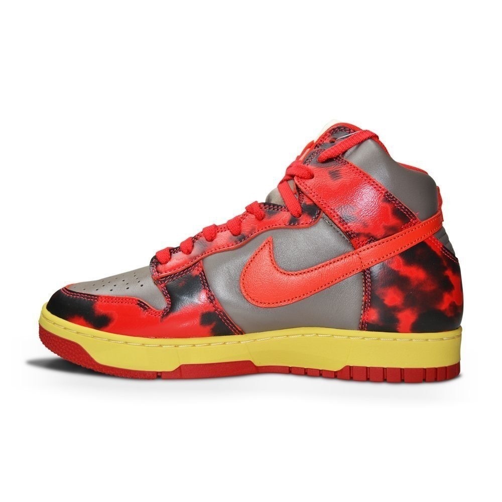 Nike Dunk High 1985 SP "Red Acid Wash"